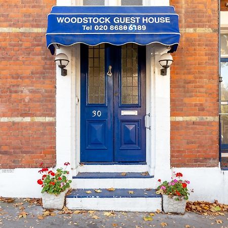 Woodstock Guest House Кройдон Екстериор снимка